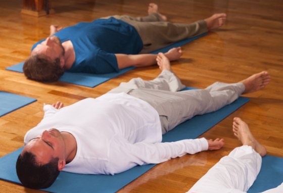 yoga anandasana